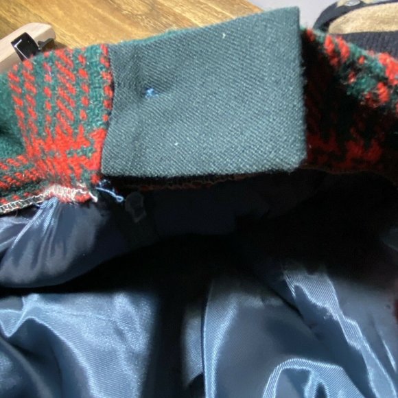 Vintage Century of Boston 100% Wool Red & Green Plaid Maxi Skirt Small - Picture 12 of 12